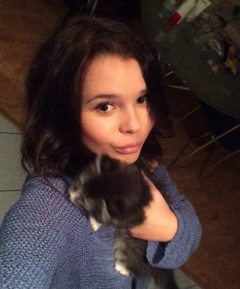 🌟 Опыт в сфере развлечений и умение создавать незабываемую атмосферу - вот мои сильные стороны. Я готова погрузить тебя в мир наслаждения и безграничного удовольствия. 💋 Мои услуги включают все, что ты можешь только пожелать: классический и эротический массаж, оральные ласки, золотой дождь и многое другое. У меня также есть отличные отзывы от моих предыдущих клиентов, которые говорят обо мне только лестные слова. 💯 Живу в Москве и готова принять тебя у себя или приехать к тебе в гости. 🏩 Уверена, что наши встречи будут запоминающимися и яркими. Давай сделаем нашу встречу особенной и незабываемой?
Фото в моем профиле реальные. 💯 Не упускай возможность познакомиться со мной лично и насладиться обществом настоящей профессиональной девушки. 🌹 Жду тебя в Москве! 🌆 Маргаритка